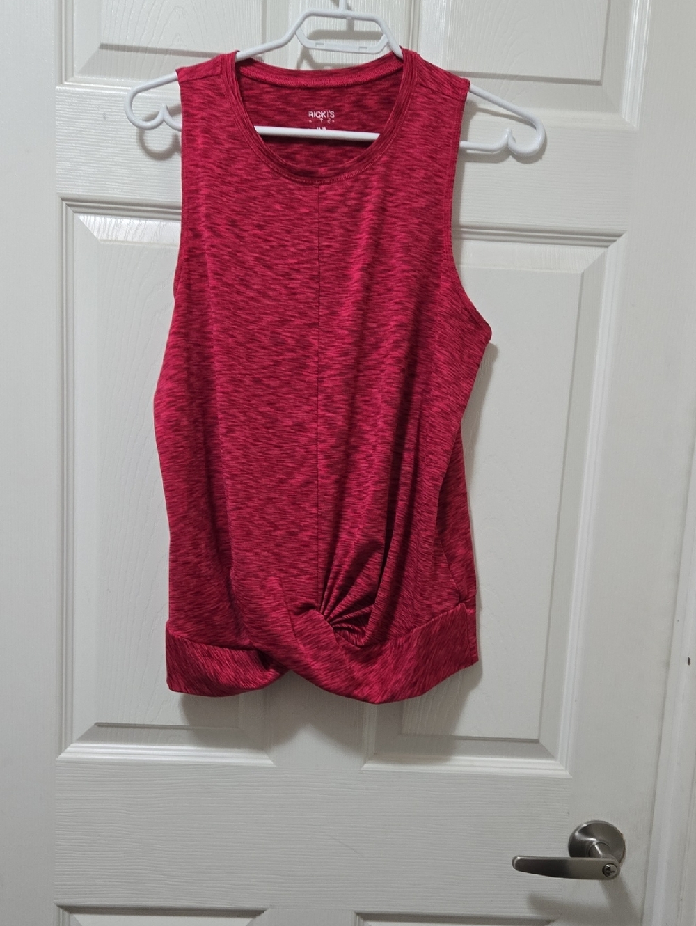 Ricki's Women's Heathered Raspberry Twist-Hem Tank